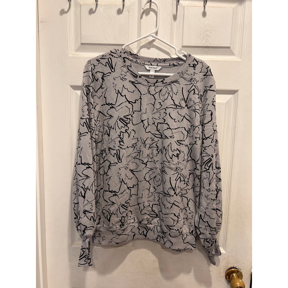 Nine West Womens Gray Black Floral Outline Pullover Sweatshirt L Casual Comfy